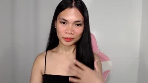 hot_pauline online show from 05.10.26