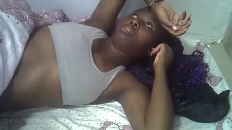 Snapshot of hot_petra2 chatting on 05.12.26 Daddys doll online show from 05.12.26