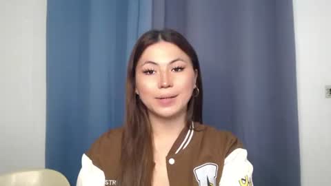 Snapshot of hot_precious_nikki chatting on 02.09.26 Nikki online show from 02.09.26