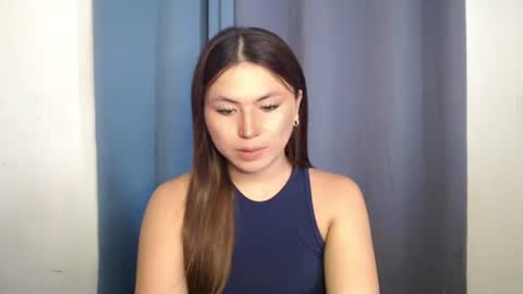 Snapshot of hot_precious_nikki chatting on 03.08.26 Nikki online show from 03.08.26