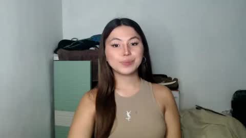 Nikki  online show from 04.29.26