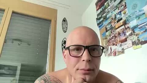 Snapshot of hot_sex83 chatting on 05.16.26 letmedoo2 online show from 05.16.26