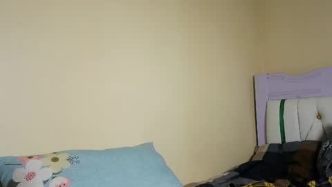 Snapshot of hot_sexxxy_angel chatting on 07.26.26 Mitchell online show from 07.26.26