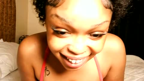 Snapshot of hot_sexxxy_baby chatting on 07.03.26 Milly online show from 07.03.26