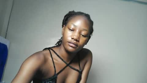 Snapshot of hot_sexxxy_girl chatting on 06.29.26 Milly online show from 06.29.26