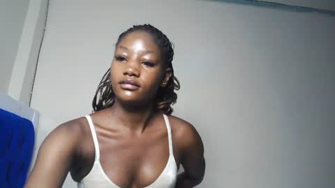 Snapshot of hot_sexxxy_girl chatting on 07.23.26 Milly online show from 07.23.26