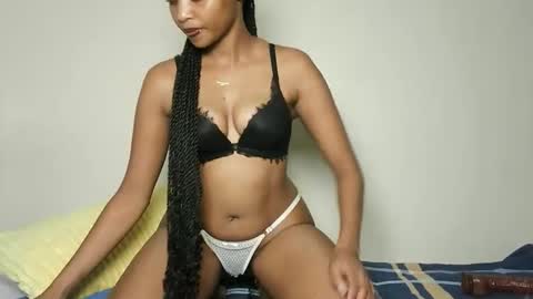 Snapshot of hot_sexy_babe chatting on 05.16.26 Bellah online show from 05.16.26