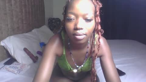 Snapshot of hot_sexy_beauty chatting on 07.21.26 Mitchell online show from 07.21.26