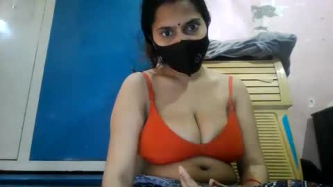 Snapshot of hot_sona chatting on 05.21.26 sona online show from 05.21.26