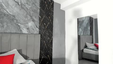 Hot Summer Boy online show from 02.27.26