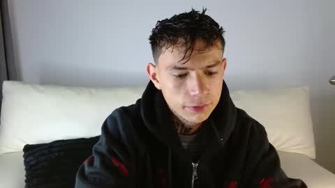 Snapshot of hot_teo_ chatting on 01.08.26 Mateo online show from 01.08.26