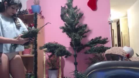 Snapshot of hot_violet69 chatting on 11.05.25 Welcome guys Im Ana Ready for any play with you. Your hotter avater ever online show from 11.05.25