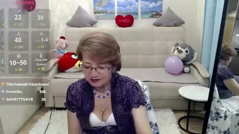 Snapshot of hot_woman00 chatting on 07.10.26 hot_woman00 online show from 07.10.26