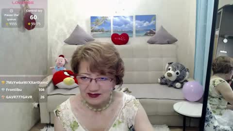 Snapshot of hot_woman00 chatting on 07.11.26 hot_woman00 online show from 07.11.26