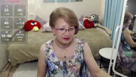 Snapshot of hot_woman00 chatting on 07.27.26 hot_woman00 online show from 07.27.26