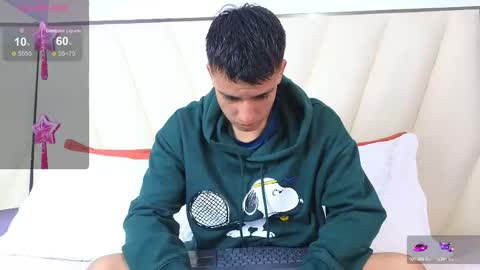 Snapshot of hotboy21_ chatting on 10.17.25 hotboy21_ online show from 10.17.25