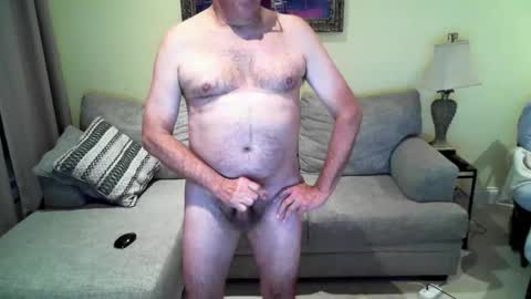 Snapshot of hotbubba84 chatting on 05.21.26 hotbubba84 online show from 05.21.26