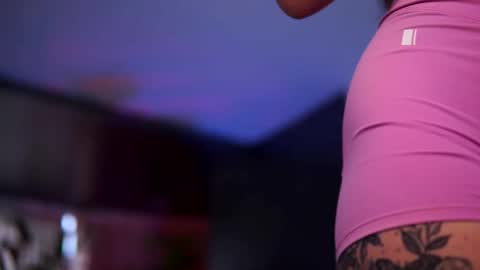 Snapshot of hotbustybabex chatting on 02.05.26 Anais online show from 02.05.26