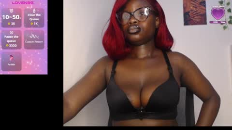 Hotcurvykeisha online show from 04.03.26
