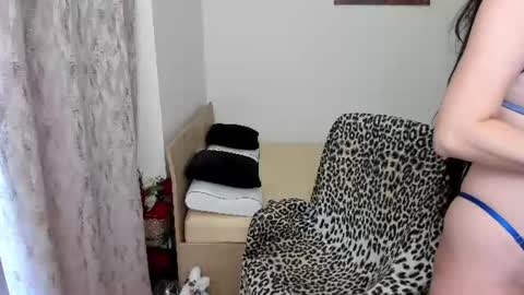 KRISS LUNA online show from 07.13.26