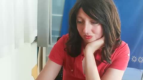 Hot Destany online show from 02.04.25