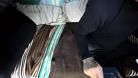 hotdogstuffer online show from 11.14.25