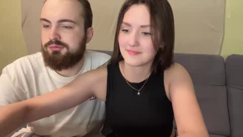 Snapshot of hotduoplay chatting on 03.27.26 Max and Alina online show from 03.27.26