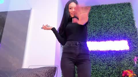 hotfallingdevil online show from 12.05.25