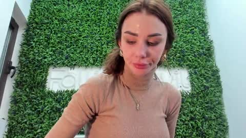 hotfallingdevil online show from 04.04.26