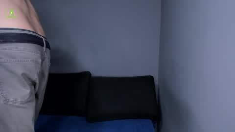 QUENTIN online show from 04.24.26