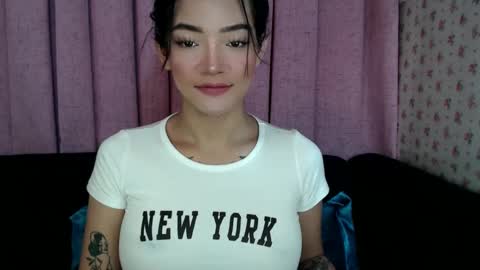 Snapshot of hotfuckingkem69 chatting on 03.07.25 Kimberly Baby online show from 03.07.25