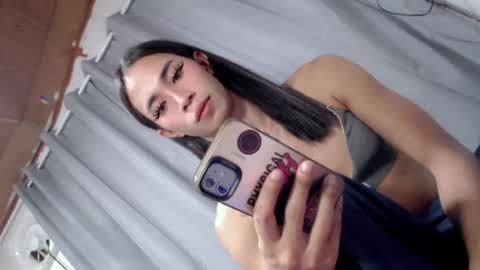 Snapshot of hotgirl_krisxx chatting on 07.20.26 hotgirl_krisxx online show from 07.20.26