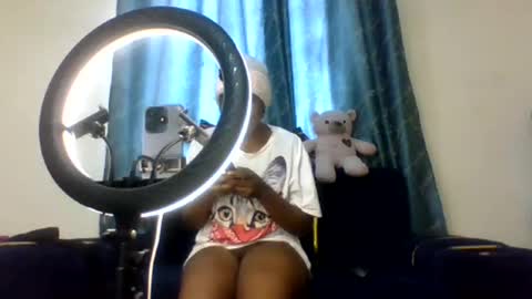 hotgirlchawowo25 online show from 04.30.26