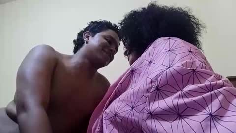 Lulu And Xandro online show from 04.18.26