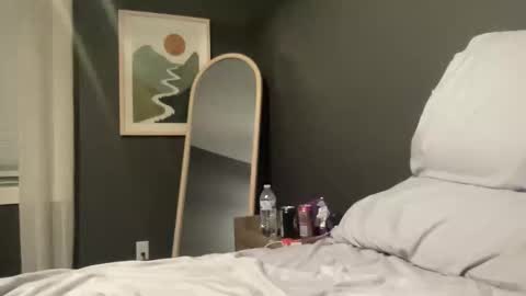 hothoudini93 online show from 03.23.26