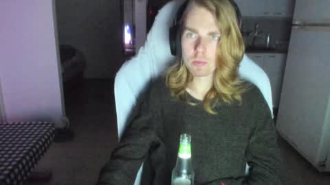 Hikikomori Alex online show from 12.04.24