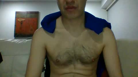 Snapshot of hotitan chatting on 10.11.25 hottitan twitter Marianoshcam online show from 10.11.25