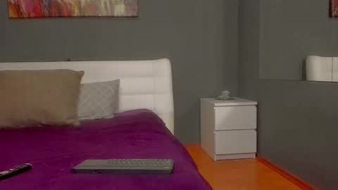 Jennyfer online show from 02.20.25