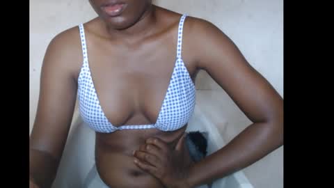 hotjessie0 online show from 12.17.25