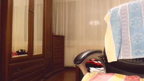 Angela online show from 12.06.24