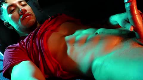 Hotlatinking online show from 06.04.26