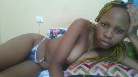 Snapshot of hotlove255 chatting on 01.19.25 hotlove255 online show from 01.19.25