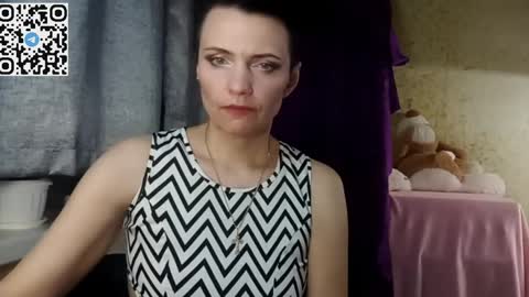 hotmamaqueen234 online show from 03.30.26