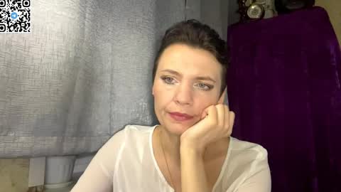hotmamaqueen234 online show from 05.25.26