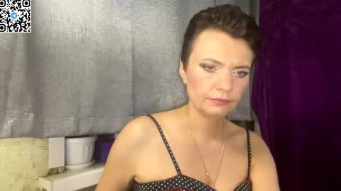 hotmamaqueen234 online show from 05.28.26