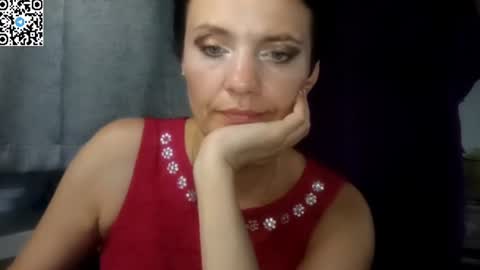 hotmamaqueen234 online show from 06.11.26