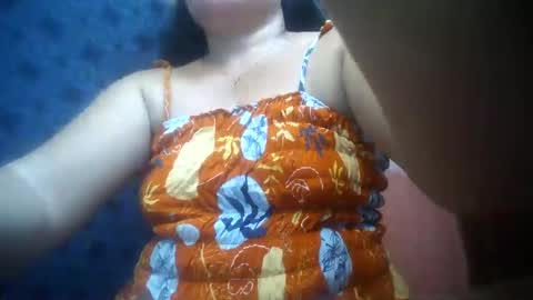 Snapshot of hotmatureladyxxx chatting on 06.14.26 hotmatureladyxxx online show from 06.14.26