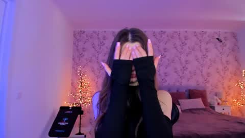 hotmolly_ online show from 04.29.26
