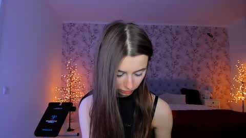 hotmolly_ online show from 05.17.26