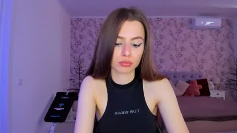 hotmolly_ online show from 06.12.26